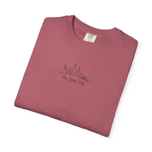 Skyline Tee: New York City - Minimalist Cityscape Graphic T-Shirt, Crew Neck, Short Sleeve, Ultra-Soft Cotton, Unisex Fit, Perfect for City Lovers & Travel Days