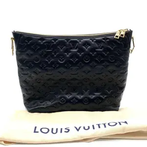 Pre-owned Louis Vuitton leather Messenger Bags Calfskin Embossed Monogram Coussin Hobo MM Chocolate