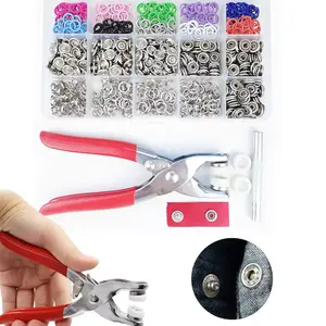 200pcs Invisible Colored Metal Buckle & 1 Count Manual Pressure Pliers,Buttons & Pliers Tool Kit,Household Sewing Accessories for DIY Handicraft Clothing & Hat,Seamless Stitching Sewing Kit Tools,Sewing Supplies Crafts