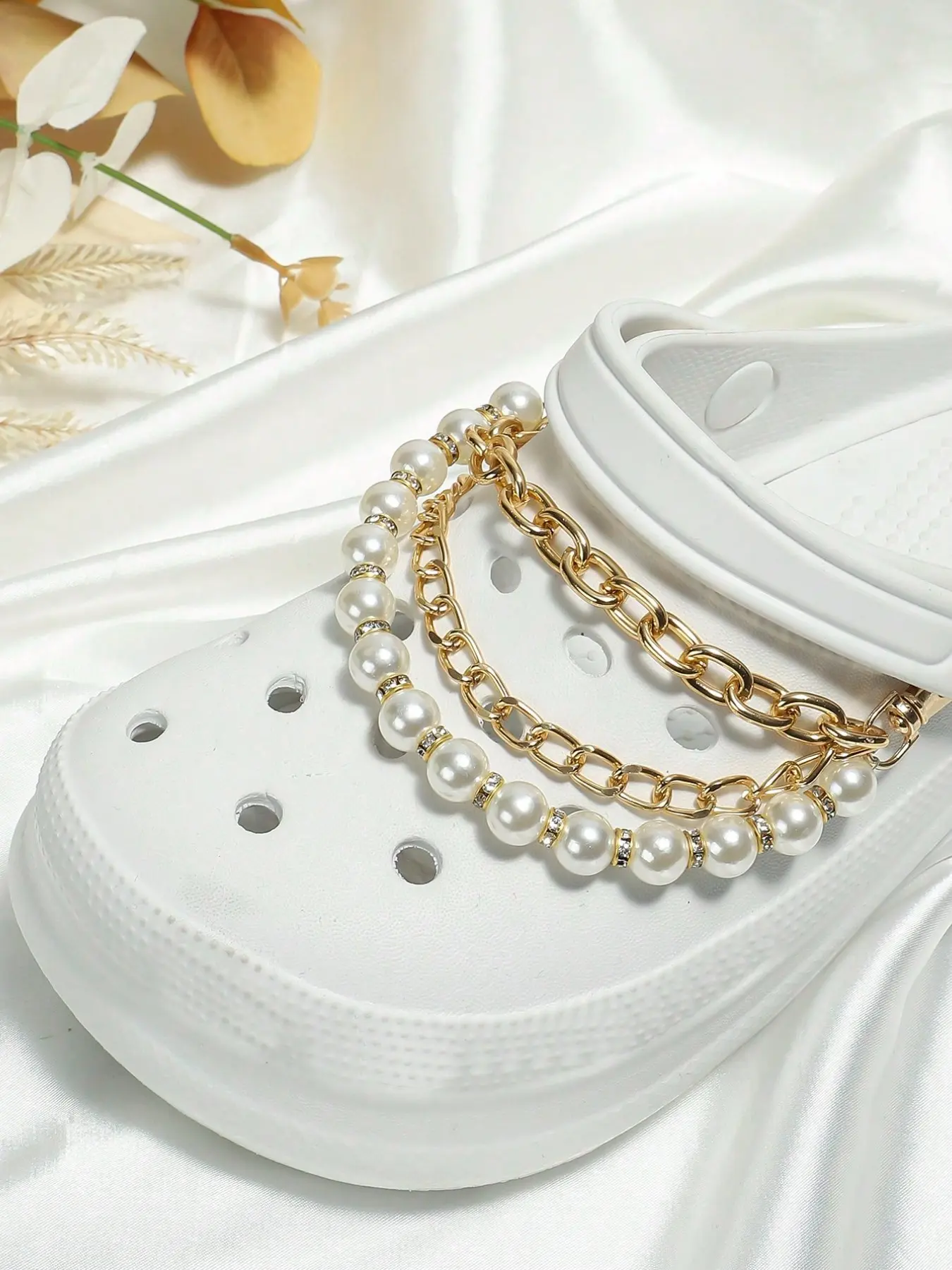 2pcs Elegant Metal Chain Pearl Detachable Decorative Straps, Adjustable Shoe Chains, Fashionable Daily Accessories, Versatile Footwear Decor