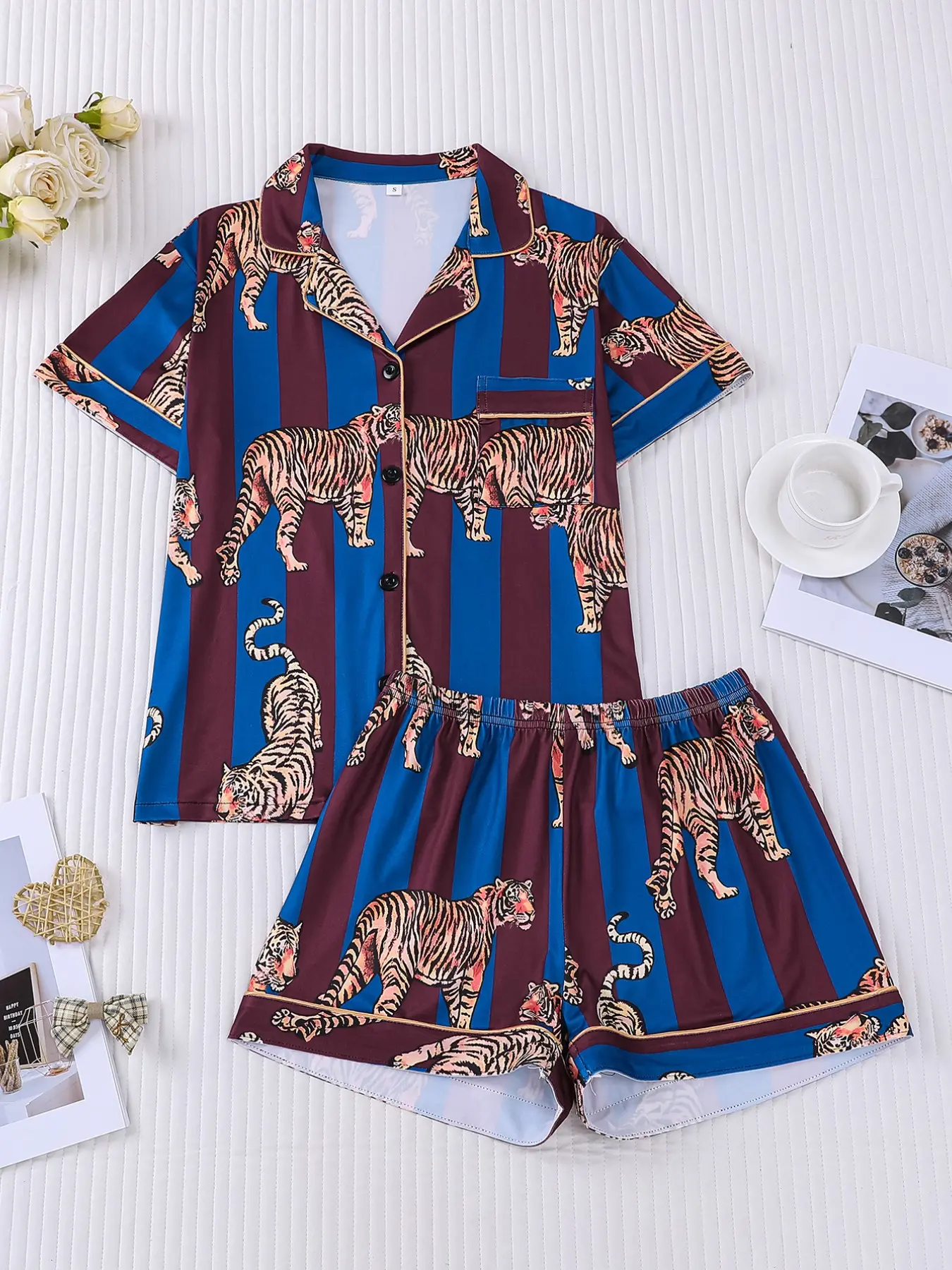 2-Piece Tiger Stripe Print Pajama Set - Unique Animal Print Short-Sleeve Style (Button-Up Collar + Pockets) - Soft Adult Home/Pajama Set for Trendsetters