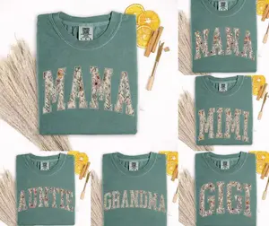 Custom Mama Floral Comfort Colors T-Shirt, Personalized Grandma Nana Mimi Gigi Shirt, Birth Flower Family Name Tee, Grandparent Gift Idea, Soft Vintage Style Womenswear- SoftHype Apparel
