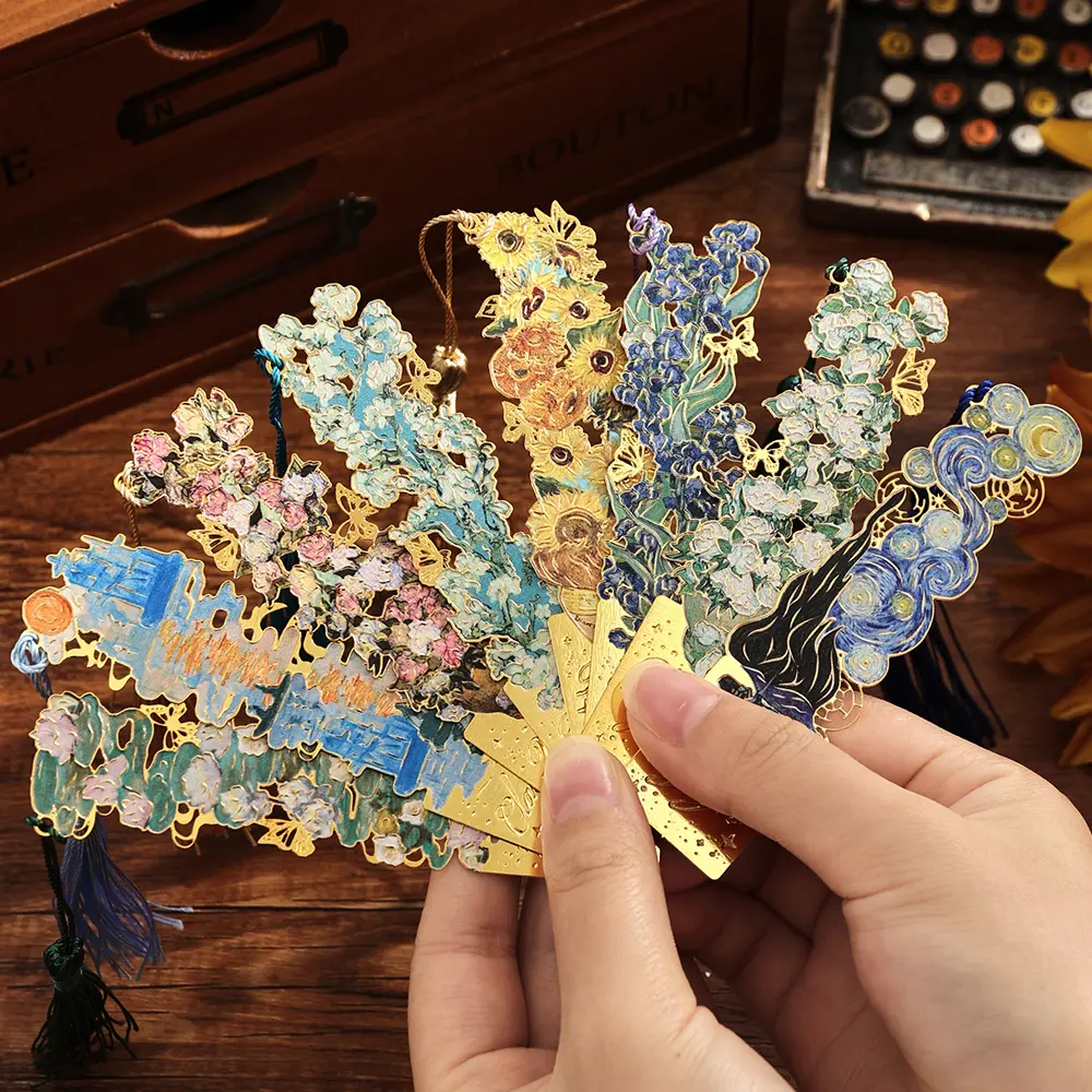8-Piece Gold Metal Bookmark Set with Tassel, Van Gogh and Monet Famous Oil Painting  for Book Lovers, Readers, Students, Teachers,  Birthday  Gifts。 A Perfect Gift for Readers and Teachers,book accessories for home&office& school