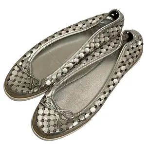 Pre-owned Tory Burch Other Small Leather Goods Cutout Flats