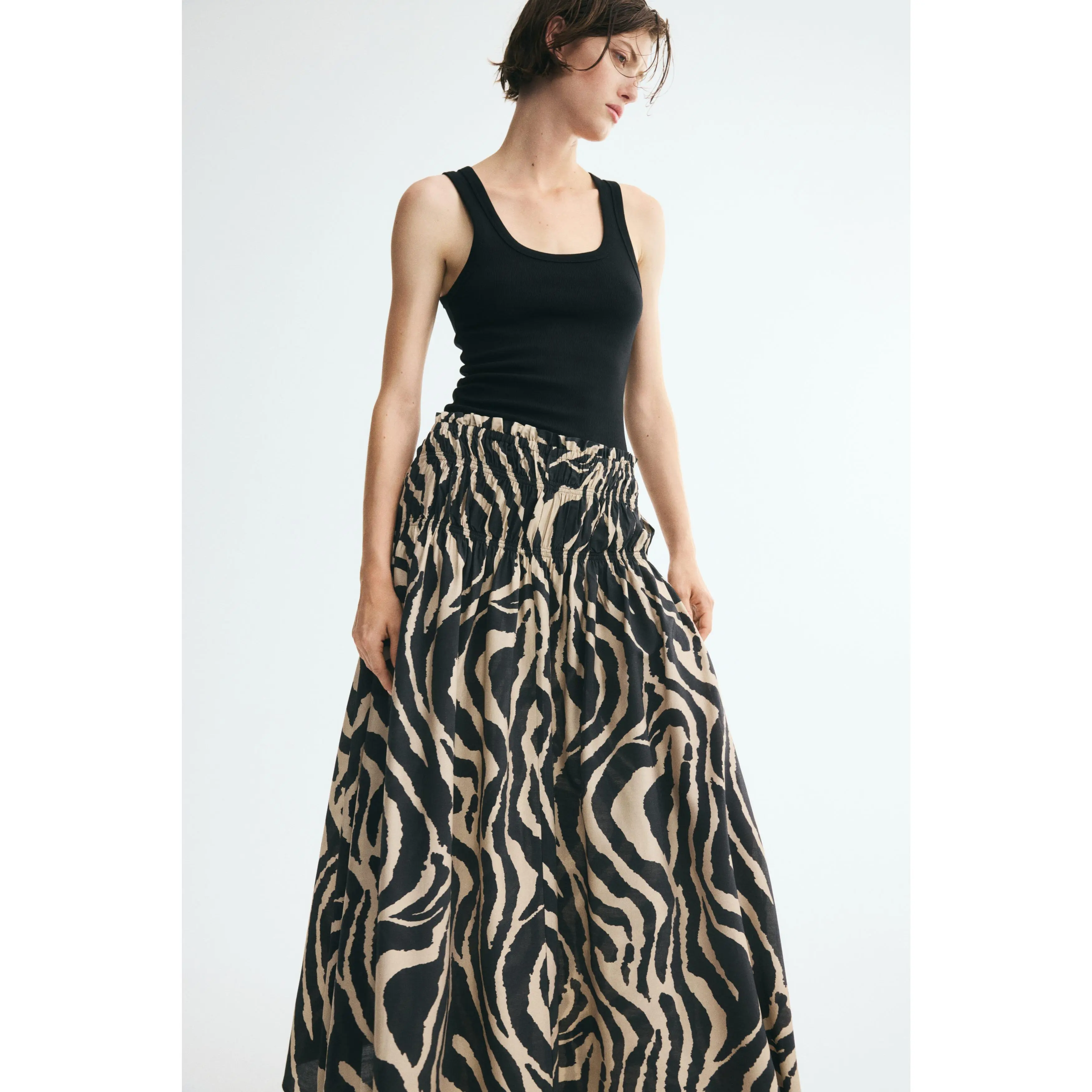 H&M Smocked-waist skirt