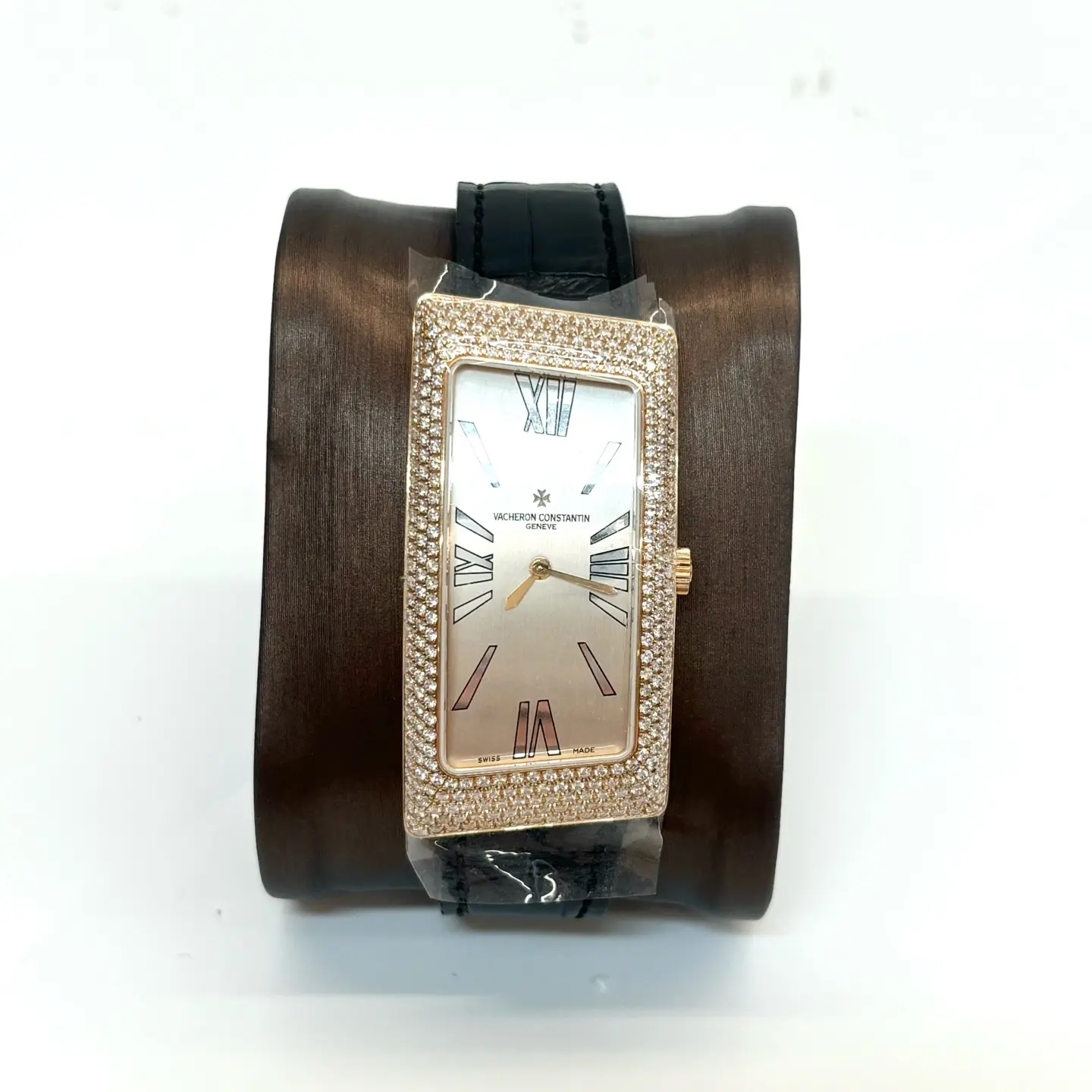 Vacheron Constantin 1972 Series, Model 25510/000R-9121, 18K Rose Gold with Original Stones, Quartz Watch, N 23388152