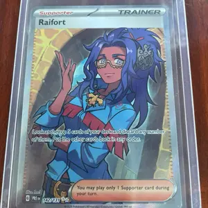 Raifort #142 Pokemon Prismatic Evolutions Trainer Card Blue Back 112/147 Pre-Release Supporter Card Game Freak