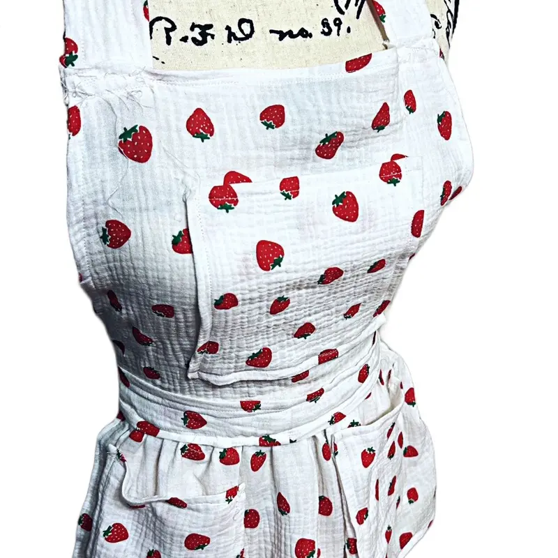 Strawberry Print Apron Poly/Cotton with Pockets White Kitchen Accessory