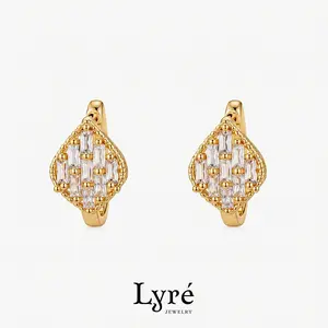 Adélaïde Baguette Cluster Huggie Earrings |ER031