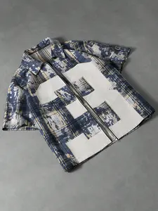 Men's Vintage Plaid Short Sleeve Shirt for Casual Street Style, Fitted High Street Look with Unique Personality, Trendy Fashion Aesthetics for Outdoor Comfort, Streetwear Menswear