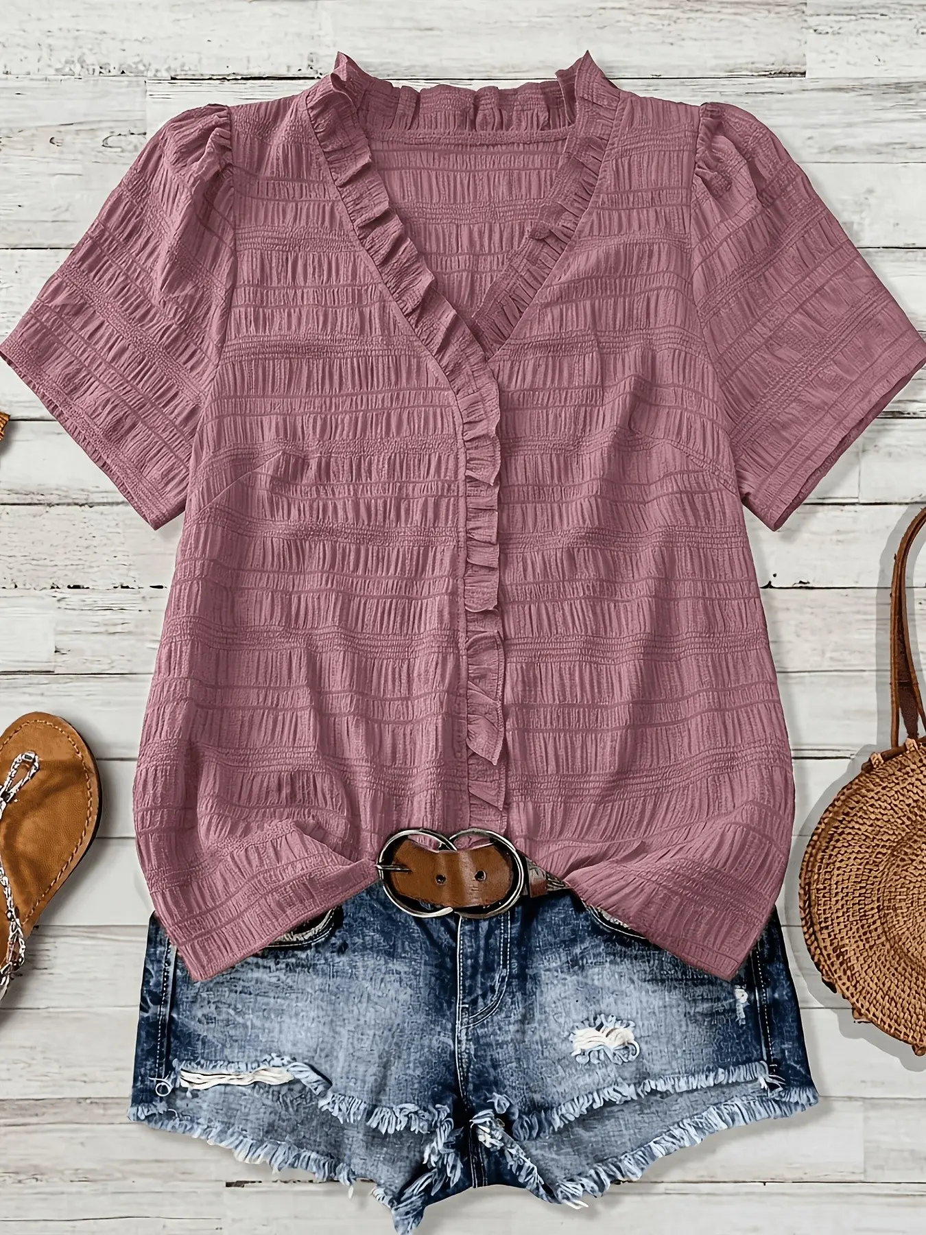 Women's Vintage Peter Pan Collar V-Neck Ruffle Short Sleeve Shirt, Slimming Textured Bubble Sleeve Top, Elegant Summer Casual Blouse