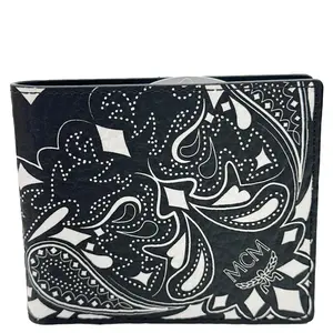 Pre-owned MCM Leather Clutches & Wristlets Aren Bandana Bifold Wallet Black