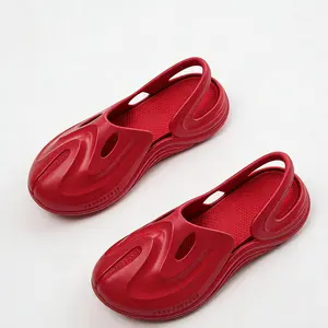 Lightweight & quiet! Great for indoor, outdoor & all-day walking #EVASandals #CloudShoes #SummerSlides #MinimalistFashion #TikTokMadeMeBuyIt #BeachEssentials