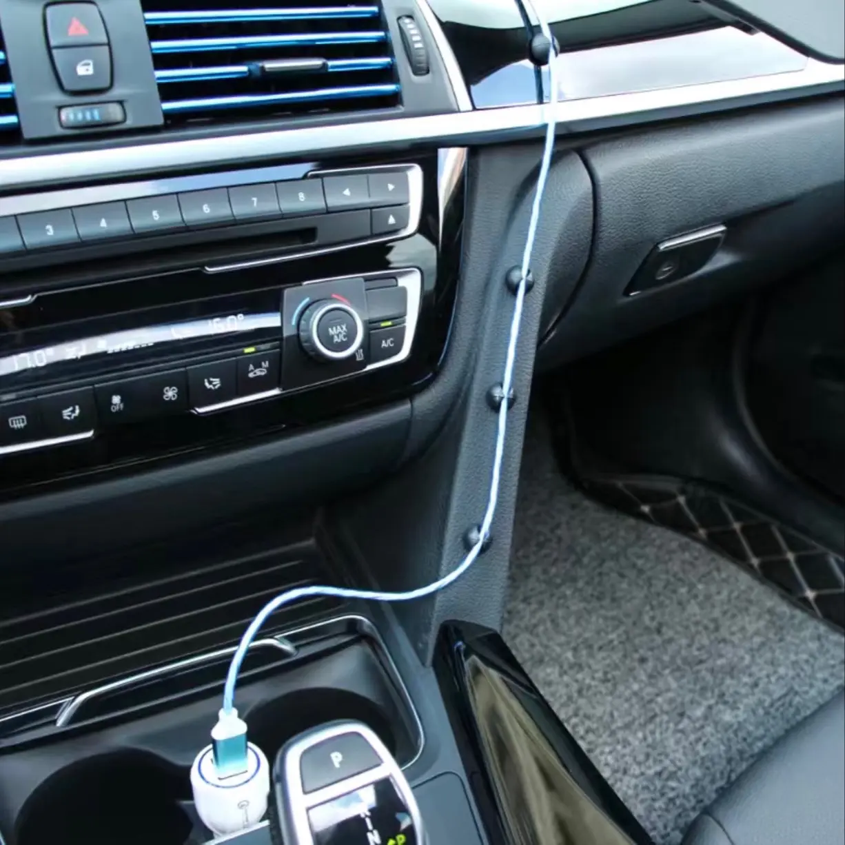 Car Cable Organizer Car Cable Organizer