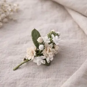 Handmade Crochet Jasmine Flower Brooch, White Floral Lapel Pin, Botanical Fiber Jewelry, Cottagecore Wedding Corsage, Handcrafted Gift for Her