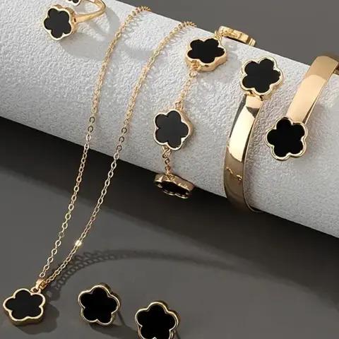 Mother's Day Gift Flower Design Jewelry Set, Fashionable Jewelry Set for Women, Elegant Jewelry Set, Matching Jewelry Set, Jewellery Gift Set, Including Earrings, Necklace, Bracelet &