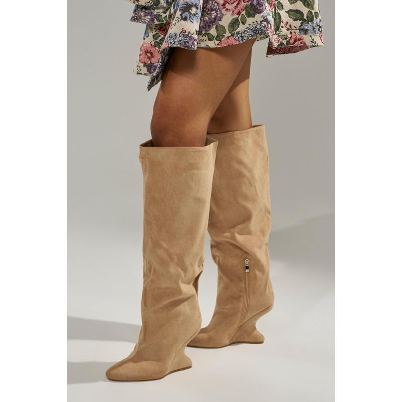 AZALEA WANG VINCE NUDE FAUX SUEDE WEDGE BOOT