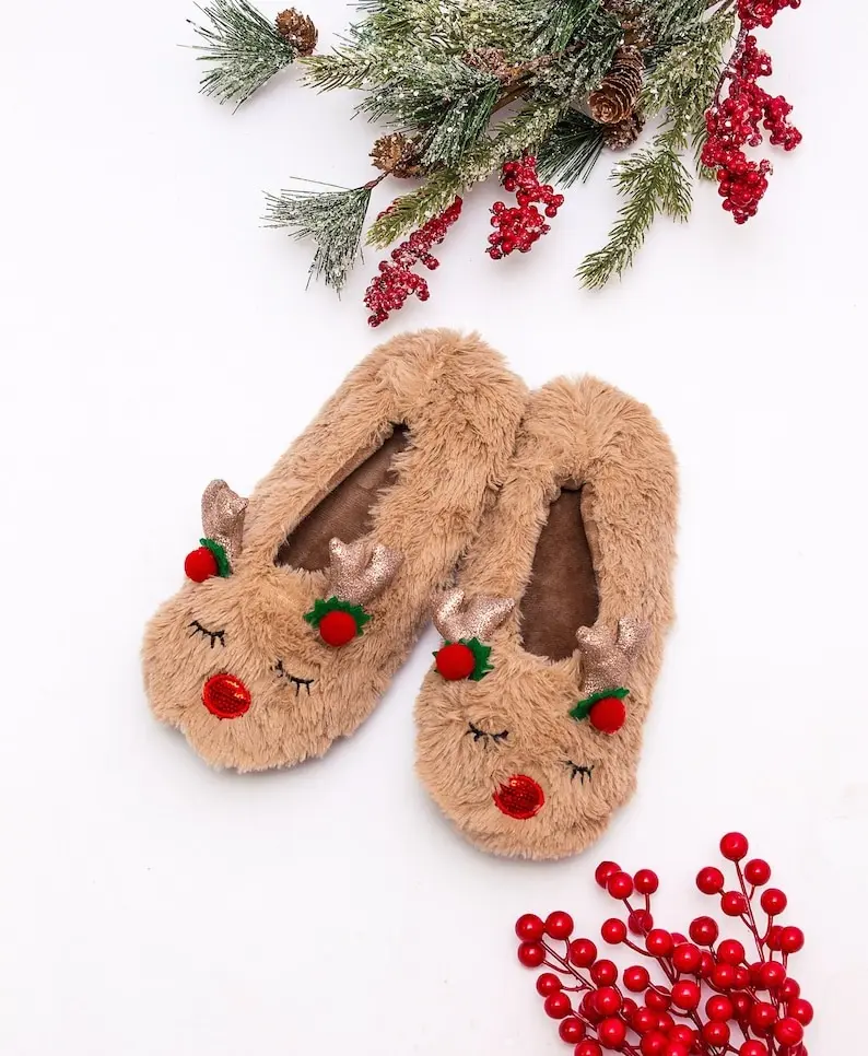 Christmas Custom Slippers, Deer Funny slippers, Winter Custom slippers, Christmas Gift, Winter Xmas Custom slippers, Cheap Xmas gift for her