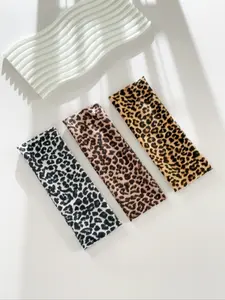 3 Elegant and Sweet Multi Colored Leopard Print Workout Headband for Women, Skin Friendly Texture, Retro and Playful Face Wash, Pressure Hair and Anti Slip Headwear, Soft Fabric, High Elasticity, Sweat Absorbing and Fixing Headbands