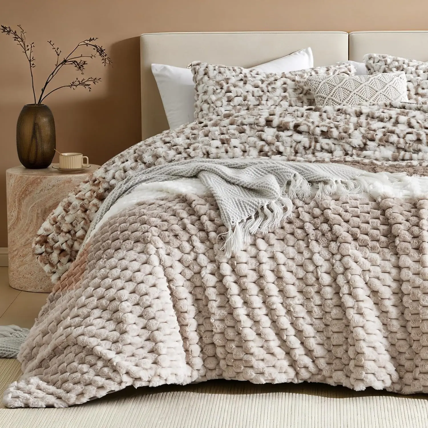 Petrichor Fluffy Comforter Set - Striped Faux Fur Blanket, Ultra-Soft Warm Bedding for all seasons, Cozy 3 Piece Bed Set (1 Comforter & 2 Pillowcases)