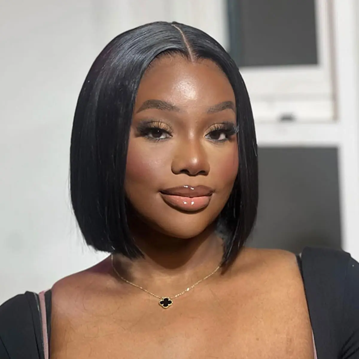 Vshow Bleached Knots Short Bob Straight Human Hair Wear Go Wigs With Bleached Knots Pre Cut 7x5 Lace Wigs For Women