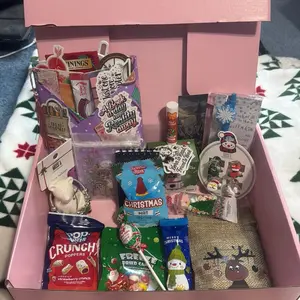 Christmas Themed Blind Date w/ Book Box, Winter mystery items, mystery novel, beverage and snacks