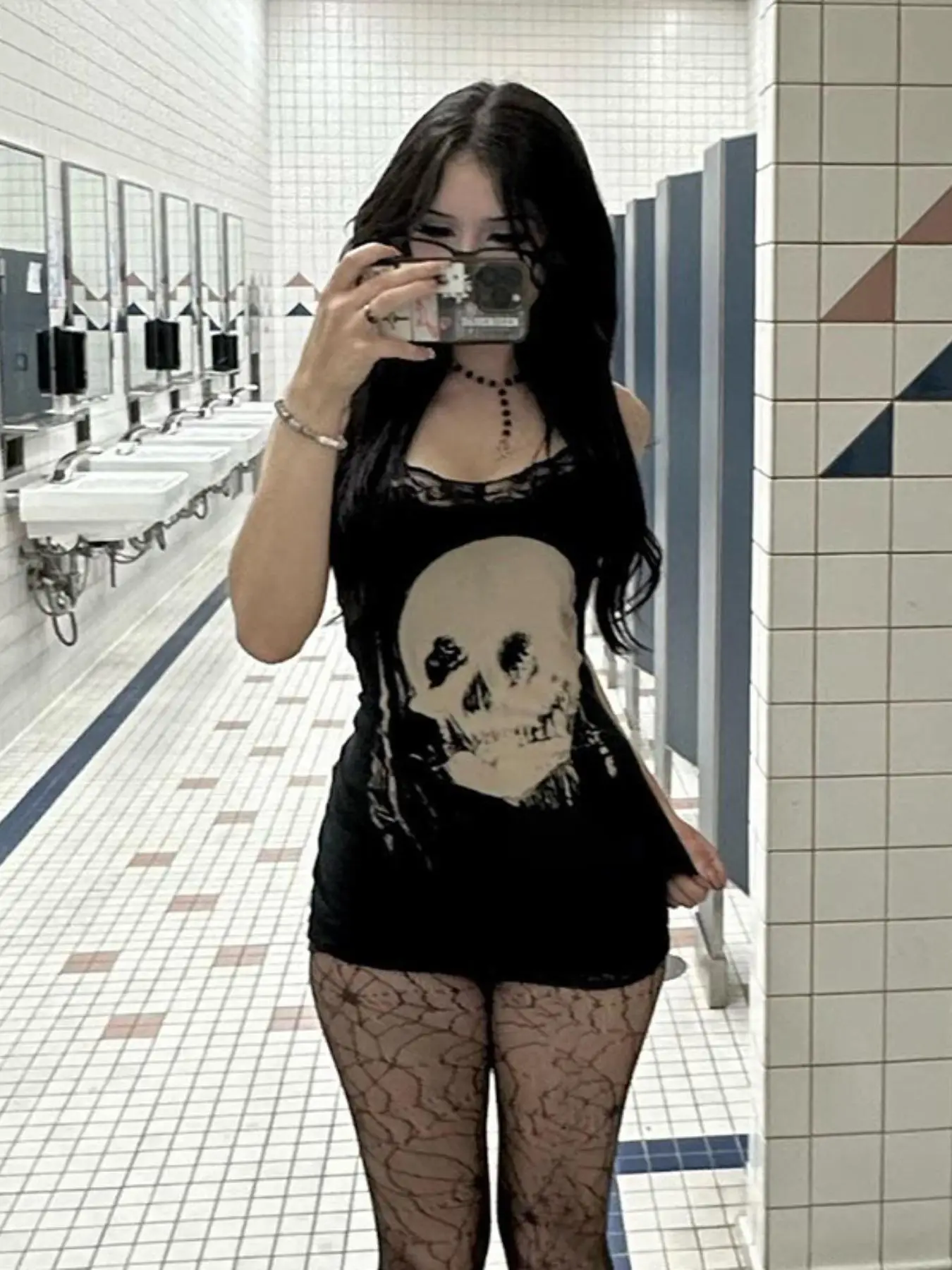 Women's Halloween Themed Skull Print Contrast Lace Bodycon Cami Dress, Street Fashion Casual Sleeveless Mini Dress for Party Club Wear, Ladies Clothes