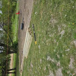 review image 0