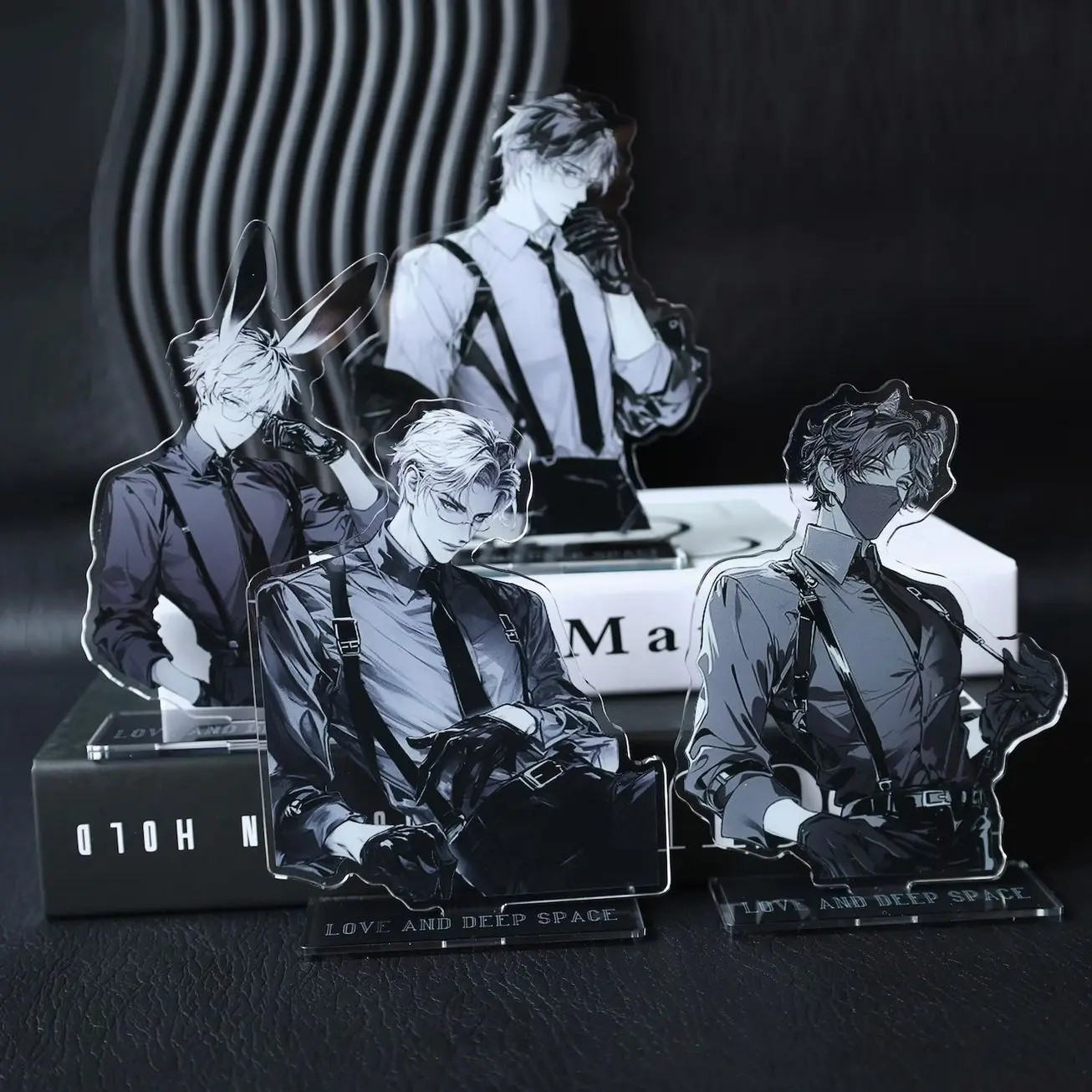 Love and deep space Xavier Zayne Rafayel Sylus Acrylic Standee  -  Anime Desk Decor Gaming Merch Collectible Shelf Display