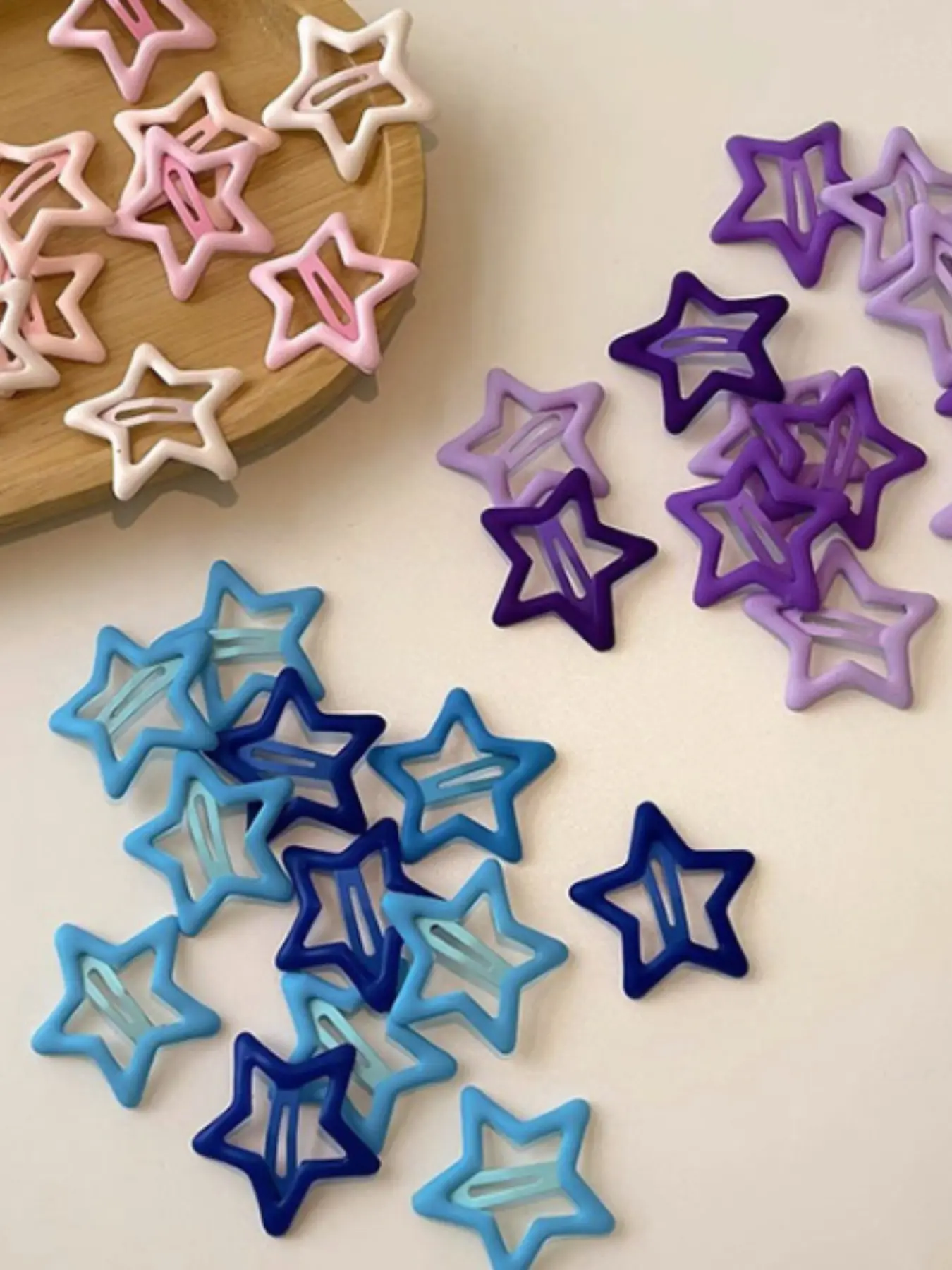 50pcs Y2K candy colored star hair clip, cute bangs, side hair clip, five pointed star headpiece as a gift for classmates and friends Cute Hair Accessories