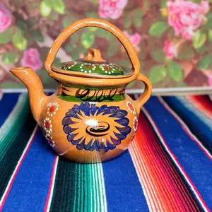 Cafetera Clay Traditional Mediana 3.5 Litros (Set 1 Piece). Flor multicolor