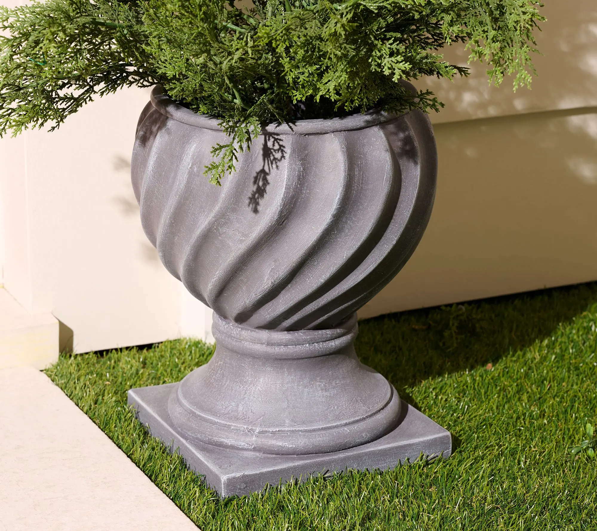 Garden Reflections 10.5" Urn Planter Garden Reflections 10.5" Urn Planter
