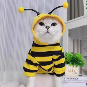 Winter Bee Cat Costume for British Shorthair Ragdoll Munchkin Warm Soft Doggy Sweatshirt Cozy Bee Design for Autumn Winter