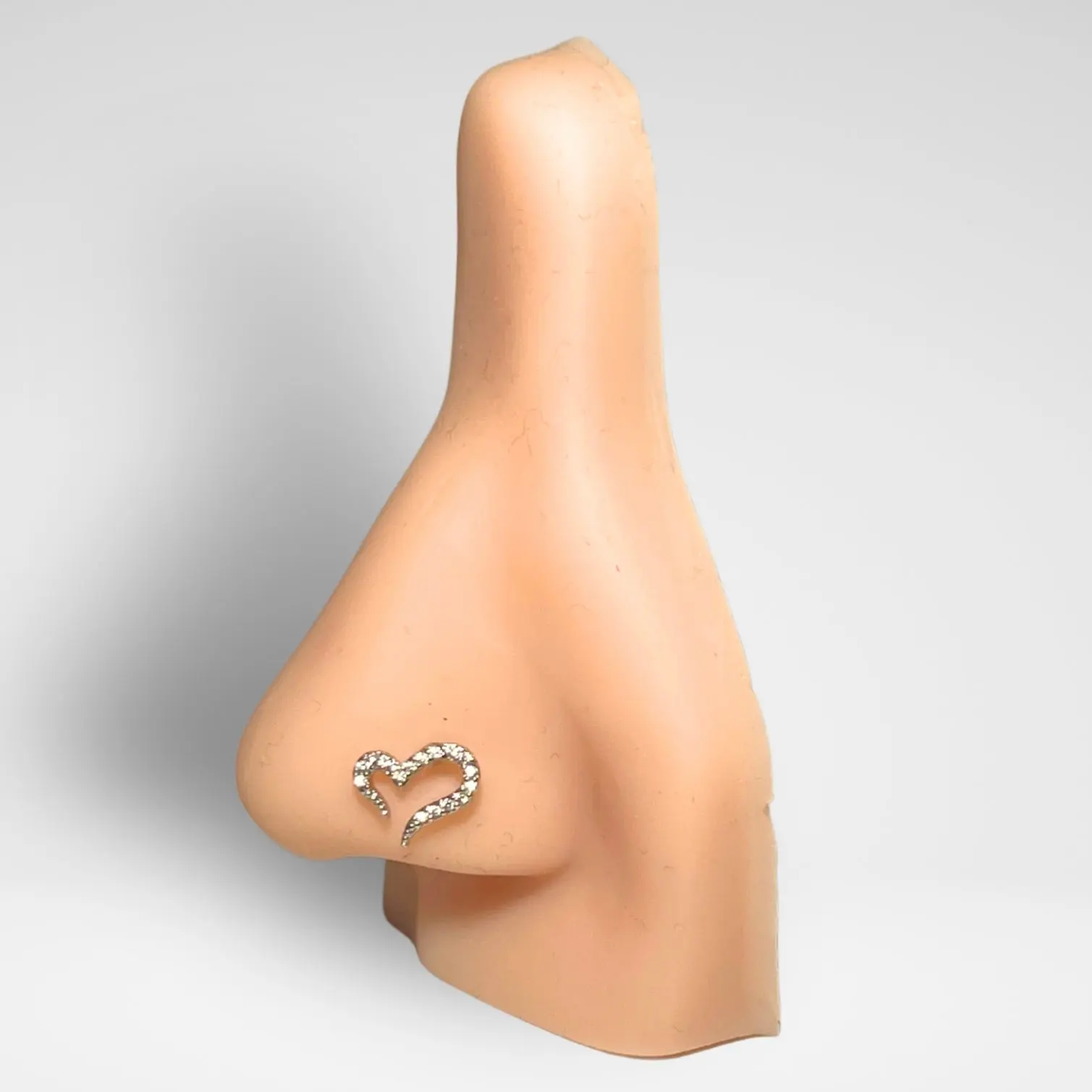 Wayda heart nose stud Wayda heart nose stud