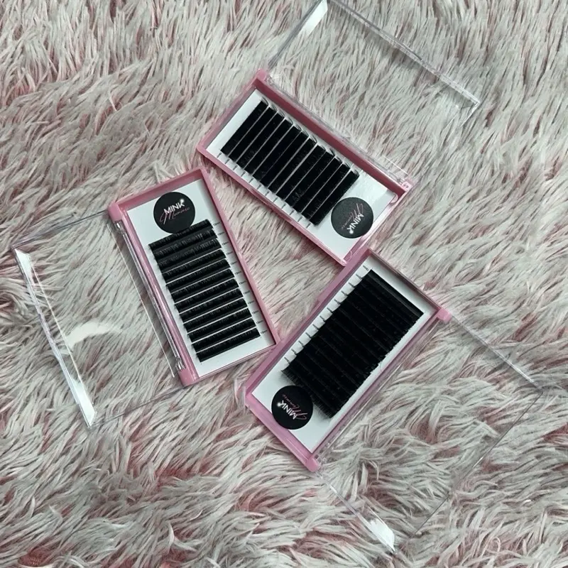 Lash trays