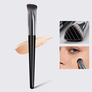 Triangle Concealer Brush, Contoured Foundation Brush, Seamless Design, Ultra-Fine Fiber Tip, Natural Look, High-Quality Handle, Daily Makeup Tool