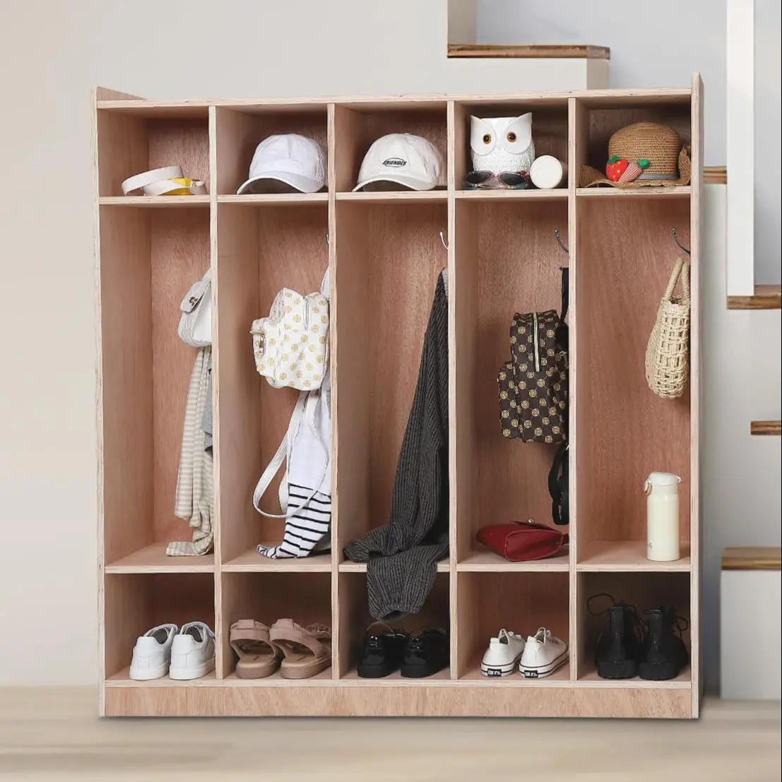 【GARVEE】5-Section Classroom Coat Locker, 10 Cubbies, 5 Hooks, 2 Storage Boxes, 4 Casters, Wood, Anti-Tip Kit, Rounded Edges, Home, School, Kindergarten,Natural Wood Color