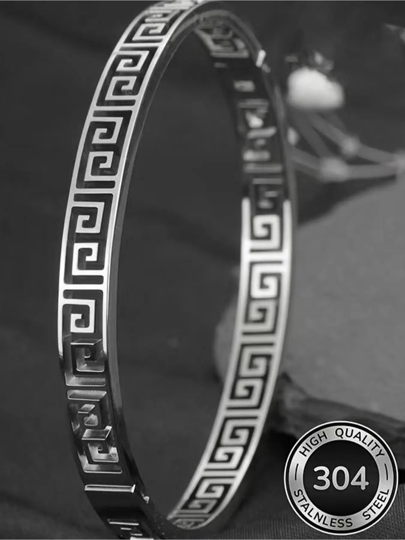 1 fashionable stainless steel hollowed out Great Wall design bracelet Jewelry - durable retro style - unisex - perfect Valentine's Day gift Stainless Steel Wrist