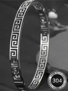 1 fashionable stainless steel hollowed out Great Wall design high quality bracelet - durable retro style - unisex - perfect Valentine's Day gift