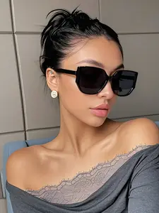 Vintage Square Large Frame Plastic Sunglasses, Classic Design, Outdoor Travel Beach Vacation Decoration, UV Protection Driving Glasses