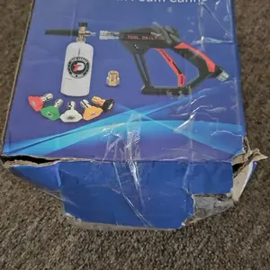 Product Review of Tool Daily Short Handheld with  Cannon FOR PRESSURE WASHER,  1/4 Inch Quick Connector, Water Spray Tool with 5 Nozzle Tips, 1 Liter snow foam lance, FathersDayGift from B**y