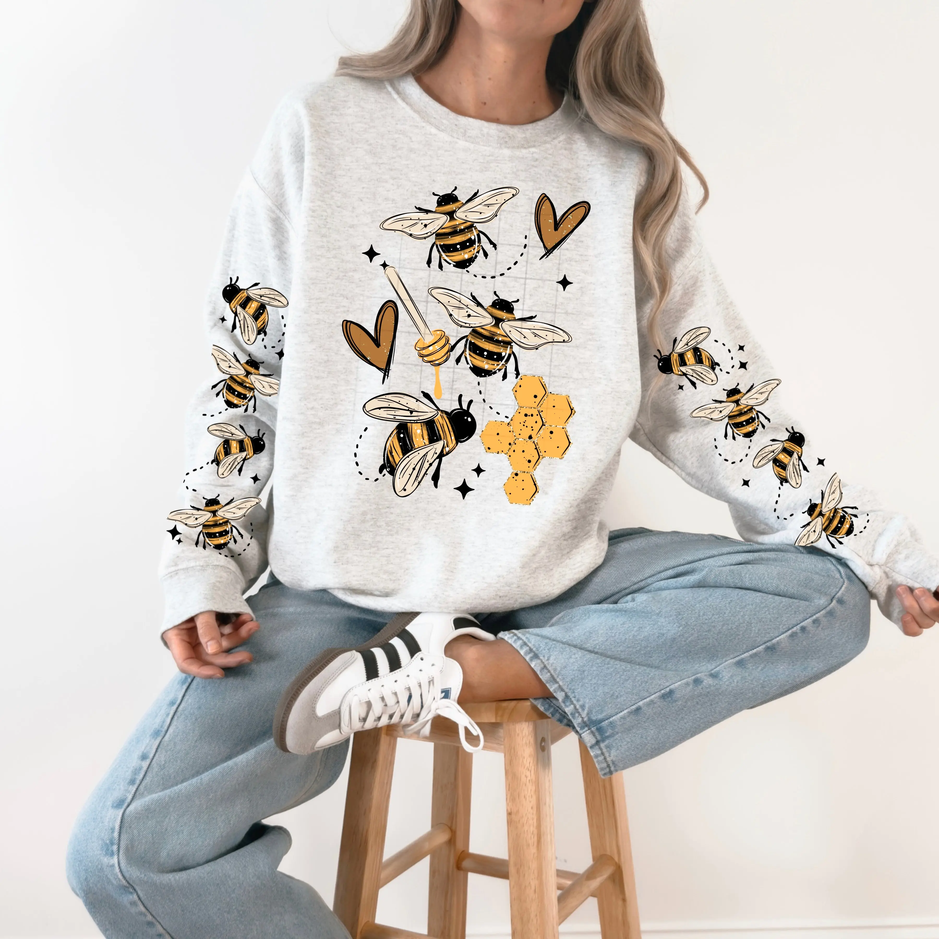 Bee Lover Sweatshirt | Honey Bee Graphic Crewneck | Cute Bee Floral Sweatshirt | Beekeeper Gift | Cottagecore Bee Pullover | Nature Lover Sweatshirt | Bee Apparel 🐝🍯🌼