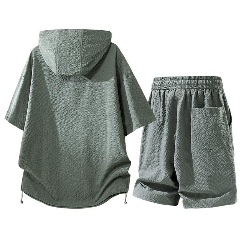 New summer casual men’s short-sleeve T-shirt and shorts set featuring bubble plaid, a hood, faux solid color, minimalist style—versatile loose fit two-piece set. #SummerWins