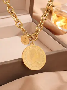 Queen Portrait Round Pendant Necklace for Women, 18K Gold Plated 304 Stainless Steel Vintage Cameo Coin Necklace, Retro, Light Luxury Simple Designer Jewelry, Birthday Gift for Her, Hypoallergenic Chain