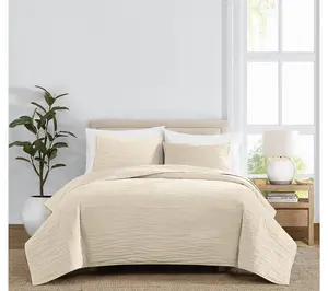 Royal Velvet Wavy Cotton Velvet Full/Queen Quilt Set