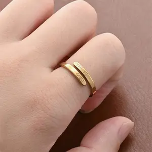 Letter opening TRUSGT GOD couple ring for men and women can be given as gifts to protect jewelry party accessories