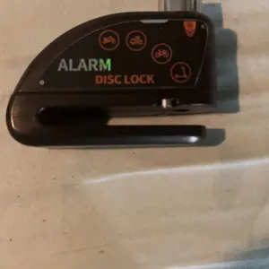 Multi-use Motorcycle Alarm Disc Brake Lock, Waterproof & Anti Knocking Bicycle Wheel Disk Padlock, Security Anti-theft Lock for Outdoor Use Wheel Lock Keys