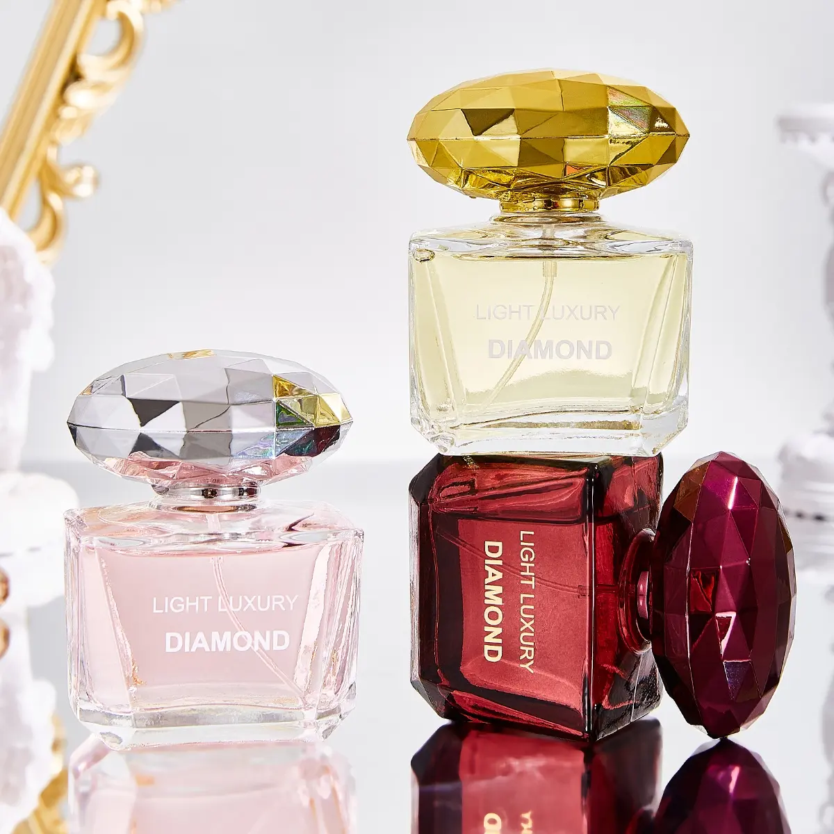 Luxury Crystal Perfume Set, Elegant Floral Woody Fragrance Collection, Floral Rose Fragrance, Floral Fragrance Spray, Carefully Picked Scents, Perfect Gift for Women & Men, Long-Lasting Scent, Captivating Fragrance, Ideal for All Occasions