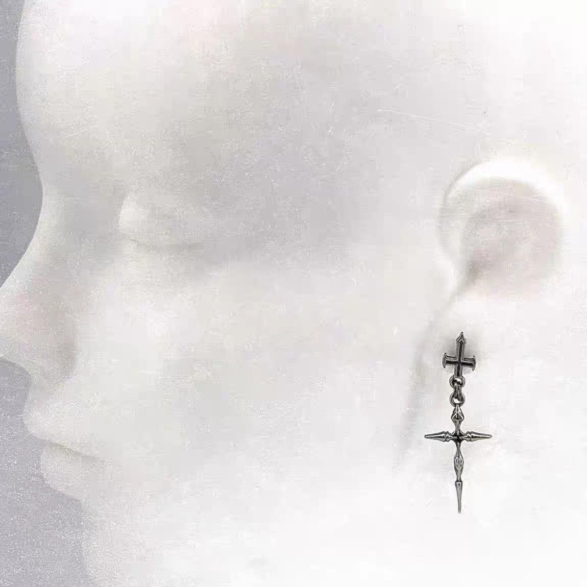 Gothic Punk Double Cross Chain Earrings Dark Cool Metal Piercing Jewelry for Gothic and Punk Fashion Enthusiasts Unique Edgy Look gifts