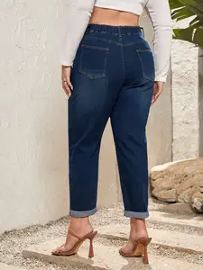 Women's Plus Size Washed Denim Capri Pants, Dark Wash Cuffed, Foldover Hem Design, Casual Summer Wear, Comfortable and Stylish Jeans